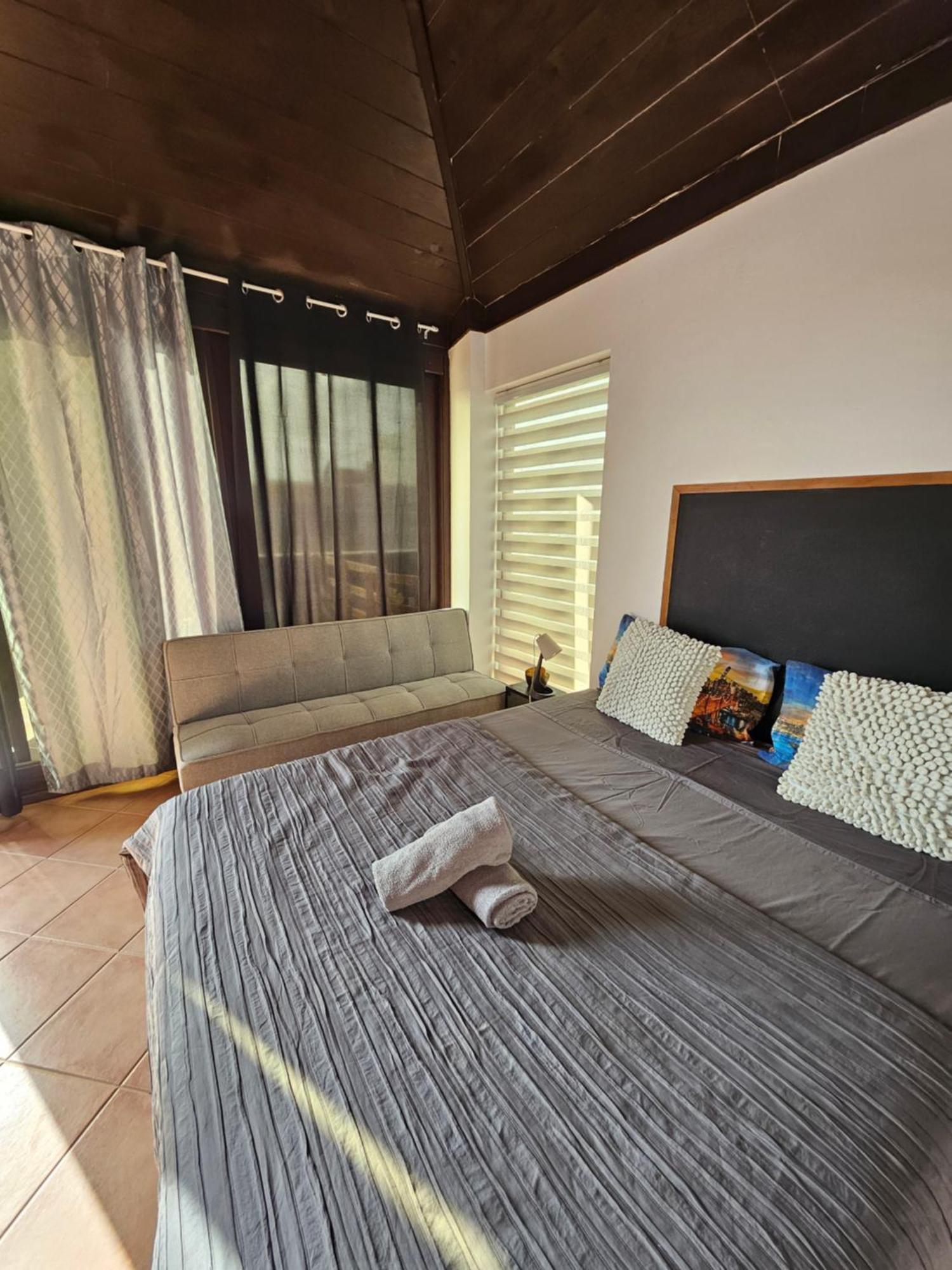 Blue Eagle Guesthouse - Casa De Hospedes Santa Maria Kültér fotó